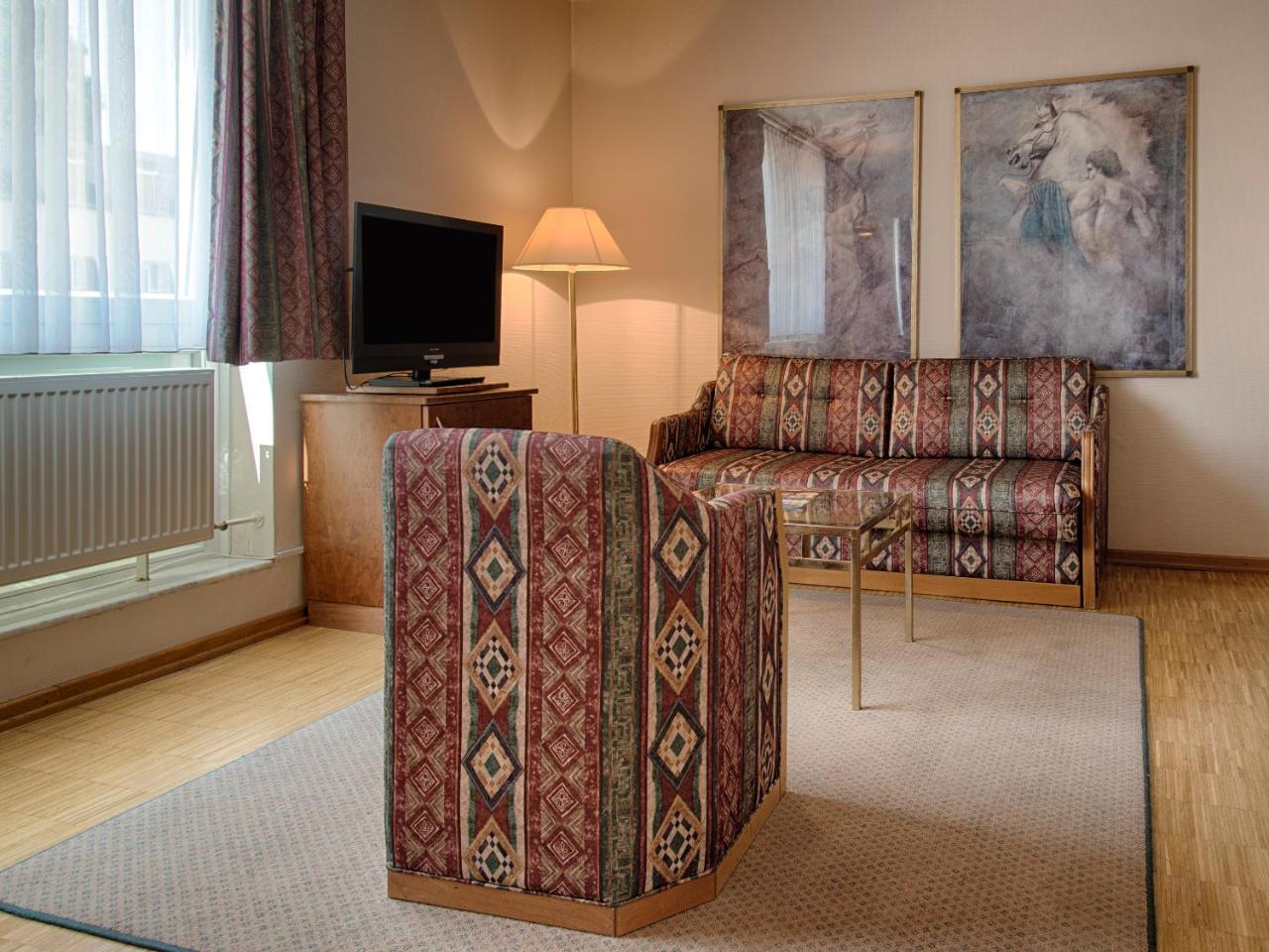 Posthaus Hotel Residenz Kronberg im Taunus Ngoại thất bức ảnh