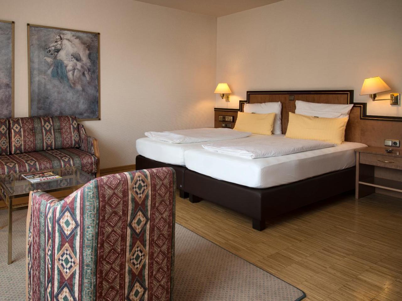 Posthaus Hotel Residenz Kronberg im Taunus Ngoại thất bức ảnh