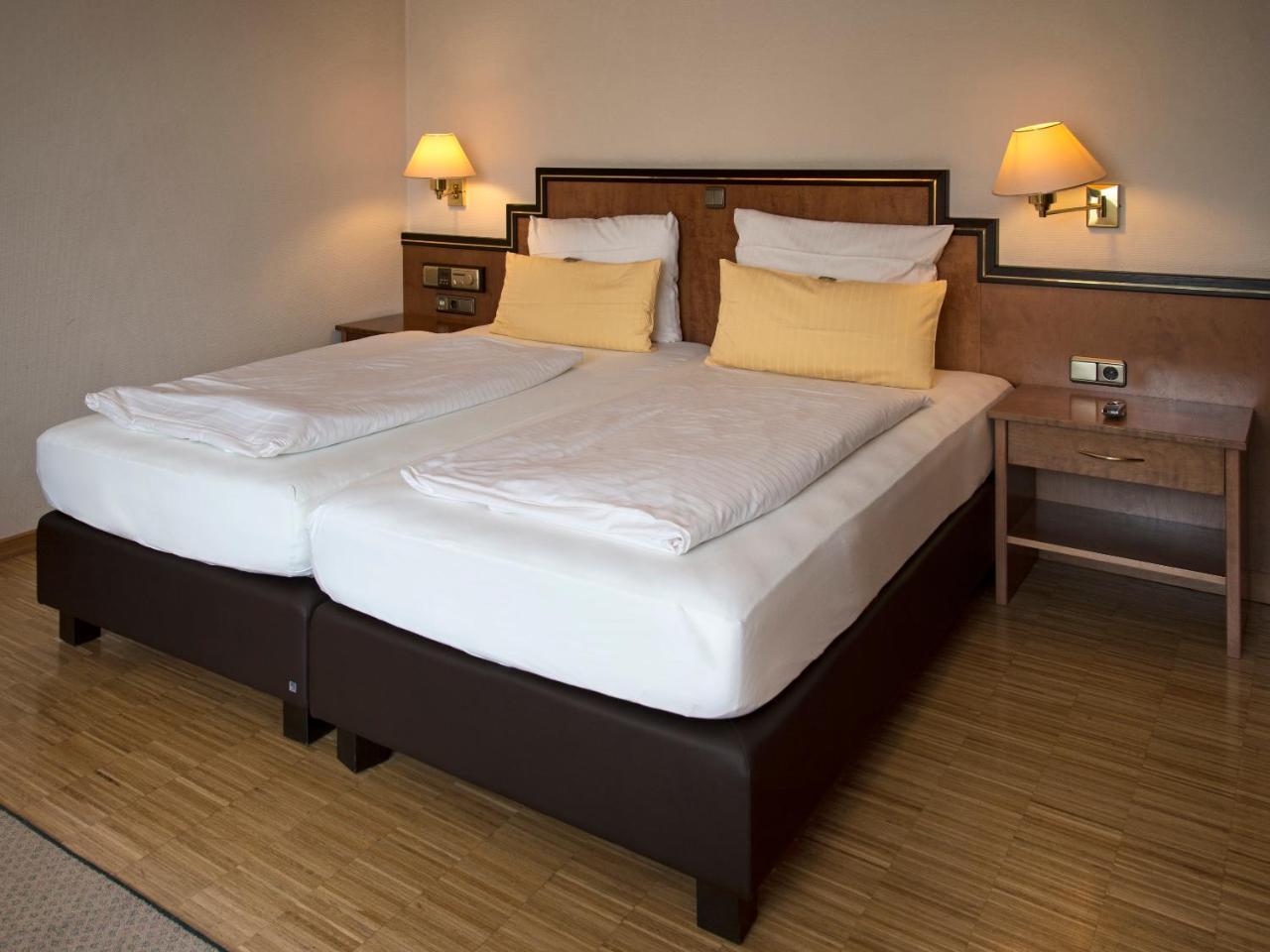 Posthaus Hotel Residenz Kronberg im Taunus Ngoại thất bức ảnh